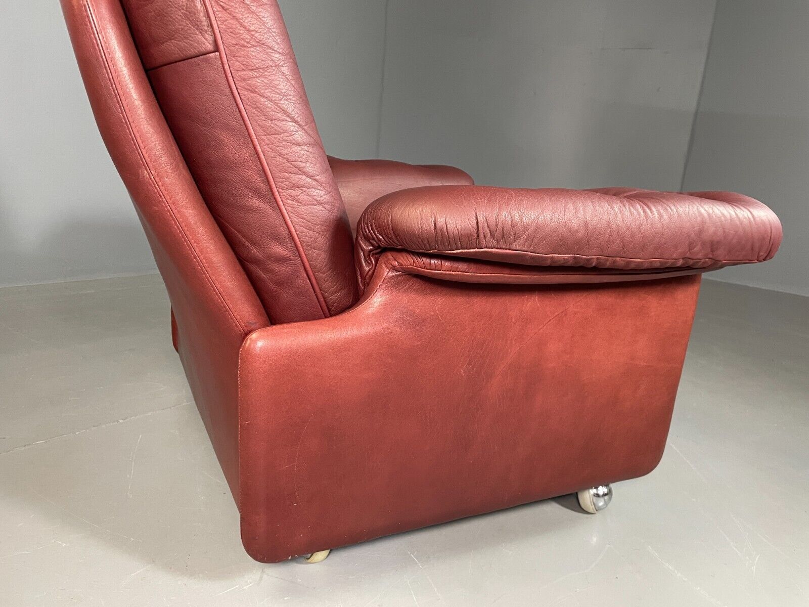Vintage Danish Lounge Chair Cognac Leather Skippers MCM Retro EB6956 MNOR - UKDK FURNITURE