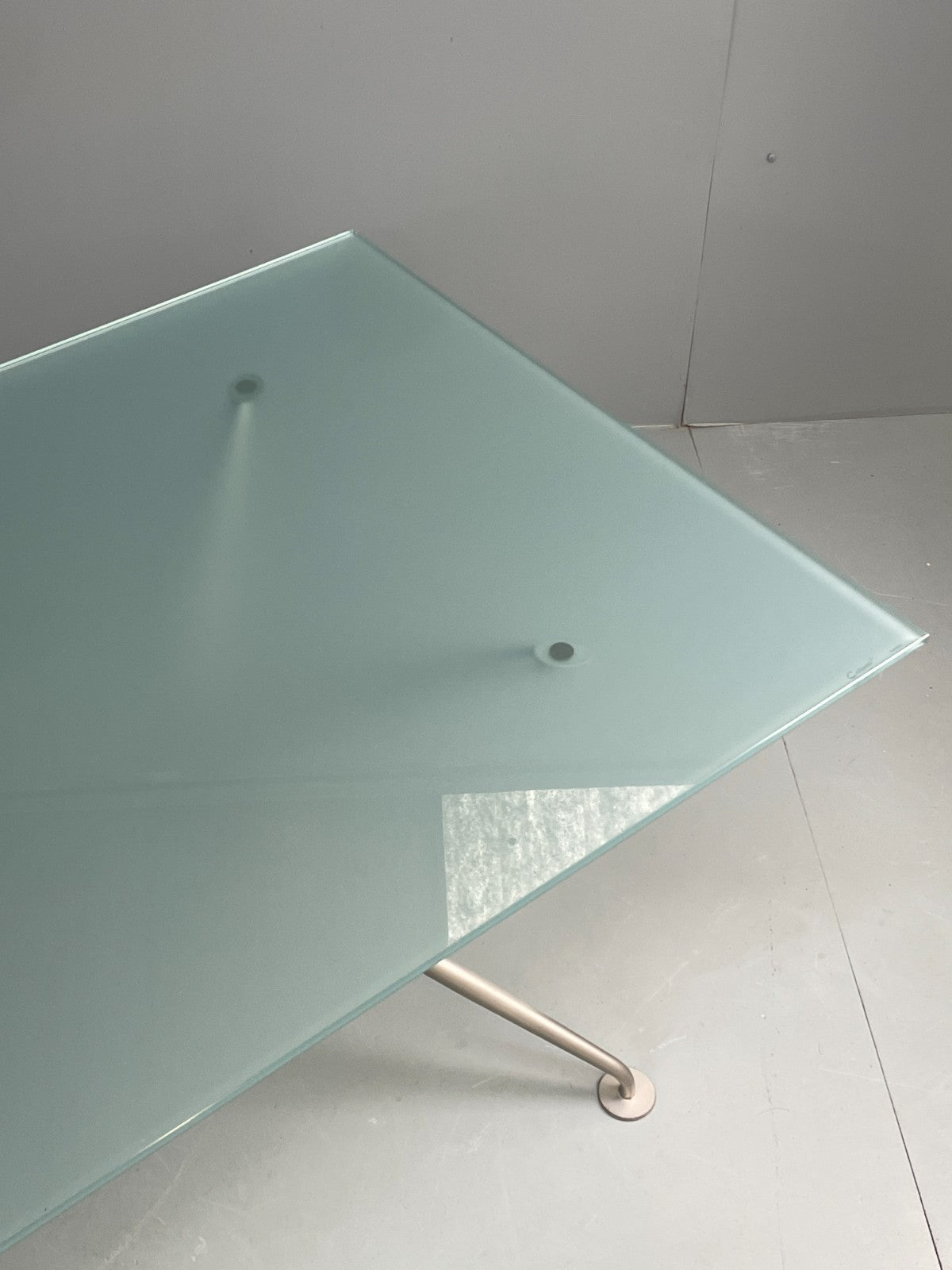 Italian Glass Dining Table Calligaris 'Play' Modern Steel Frame EB11542 MWOO5