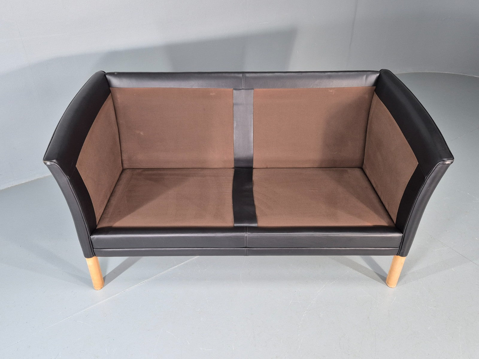 Vintage Danish Two Seater Leather Sofa Quality Feather Filled Retro EB11643 M2SS6