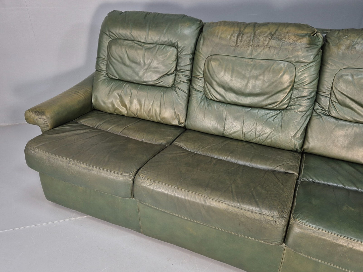 Vintage Green Leather Sofa 1970s Harrods Retro MCM EB9475 M3SS - UKDK FURNITURE