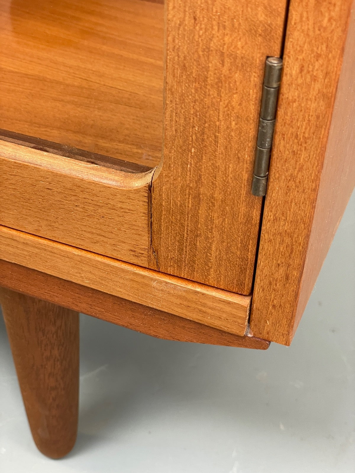 Vintage G Plan Teak Glazed Bookcase Retro 1970s Shelving EB10002 MWOO - UKDK FURNITURE
