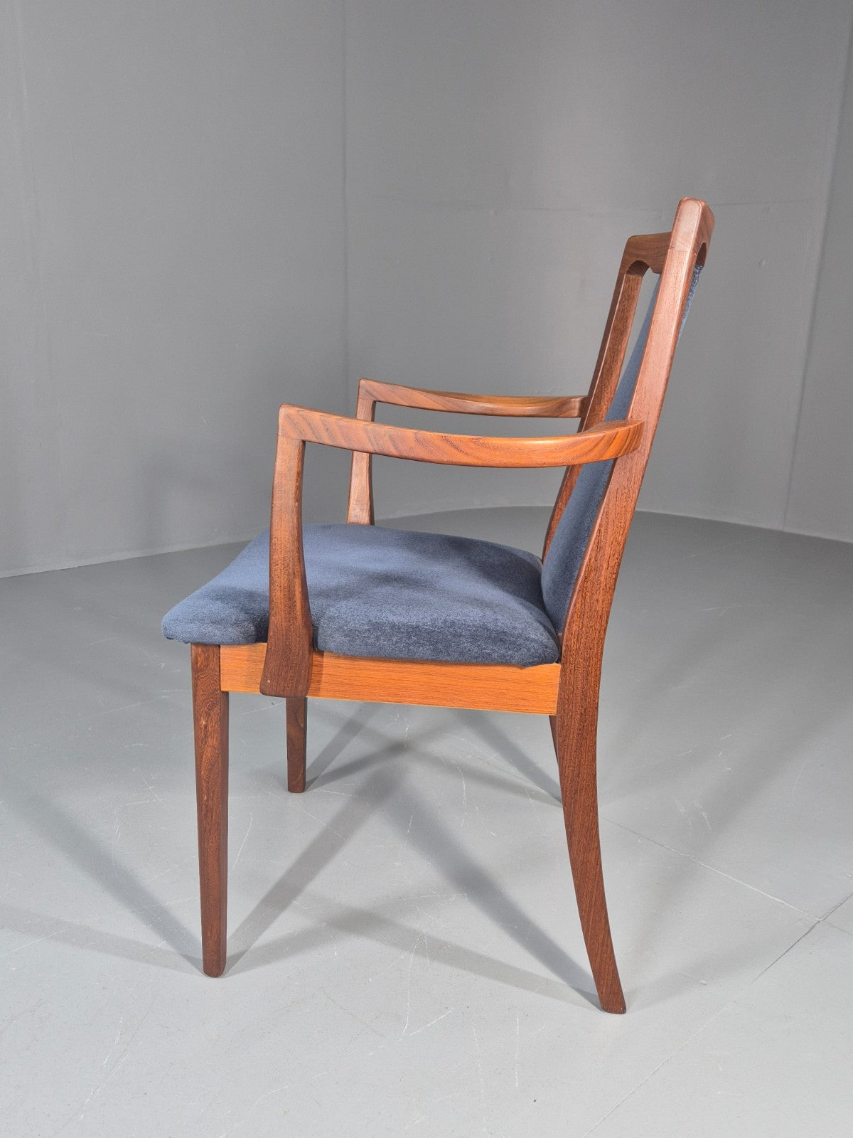 Vintage G plan Carver Chair 1980s Retro Teak Blue Velour EB11526 MDIN10