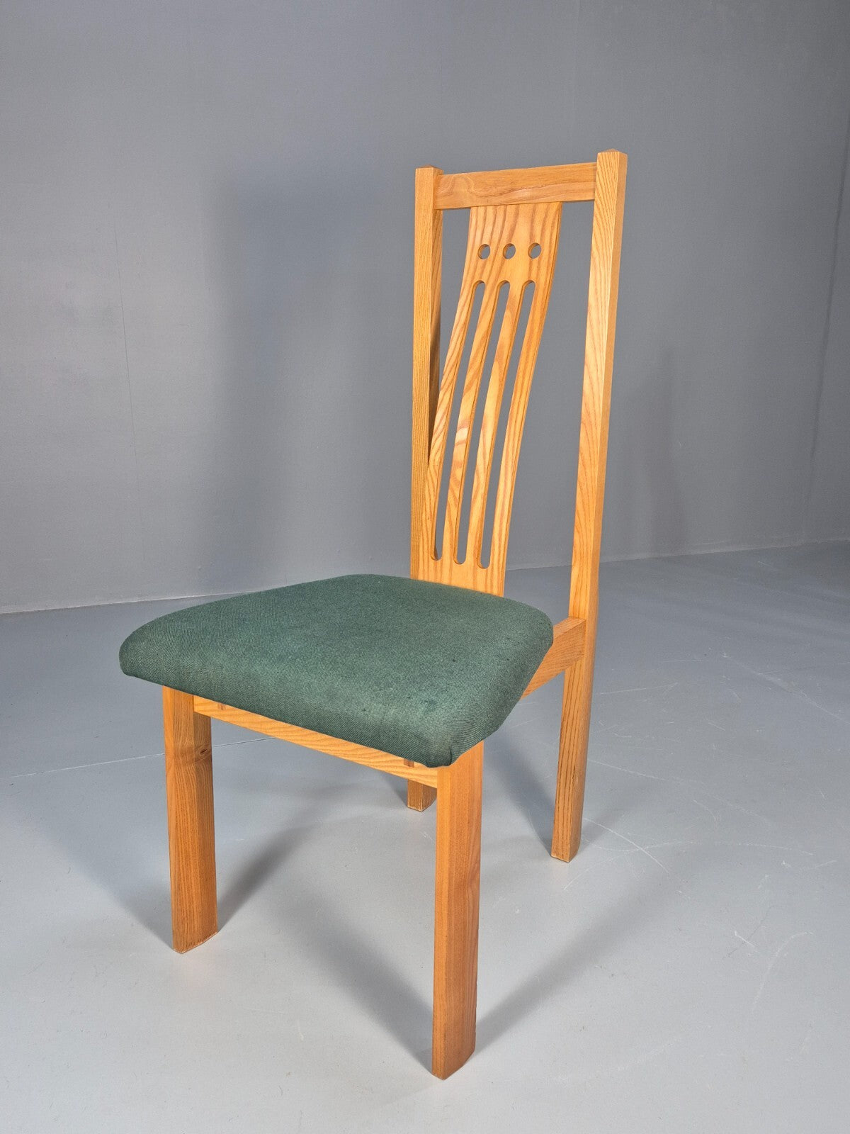 6 Vintage John Barnard Dining Chairs in Ash and Green Modern Design EB9676 MDIN - UKDK FURNITURE