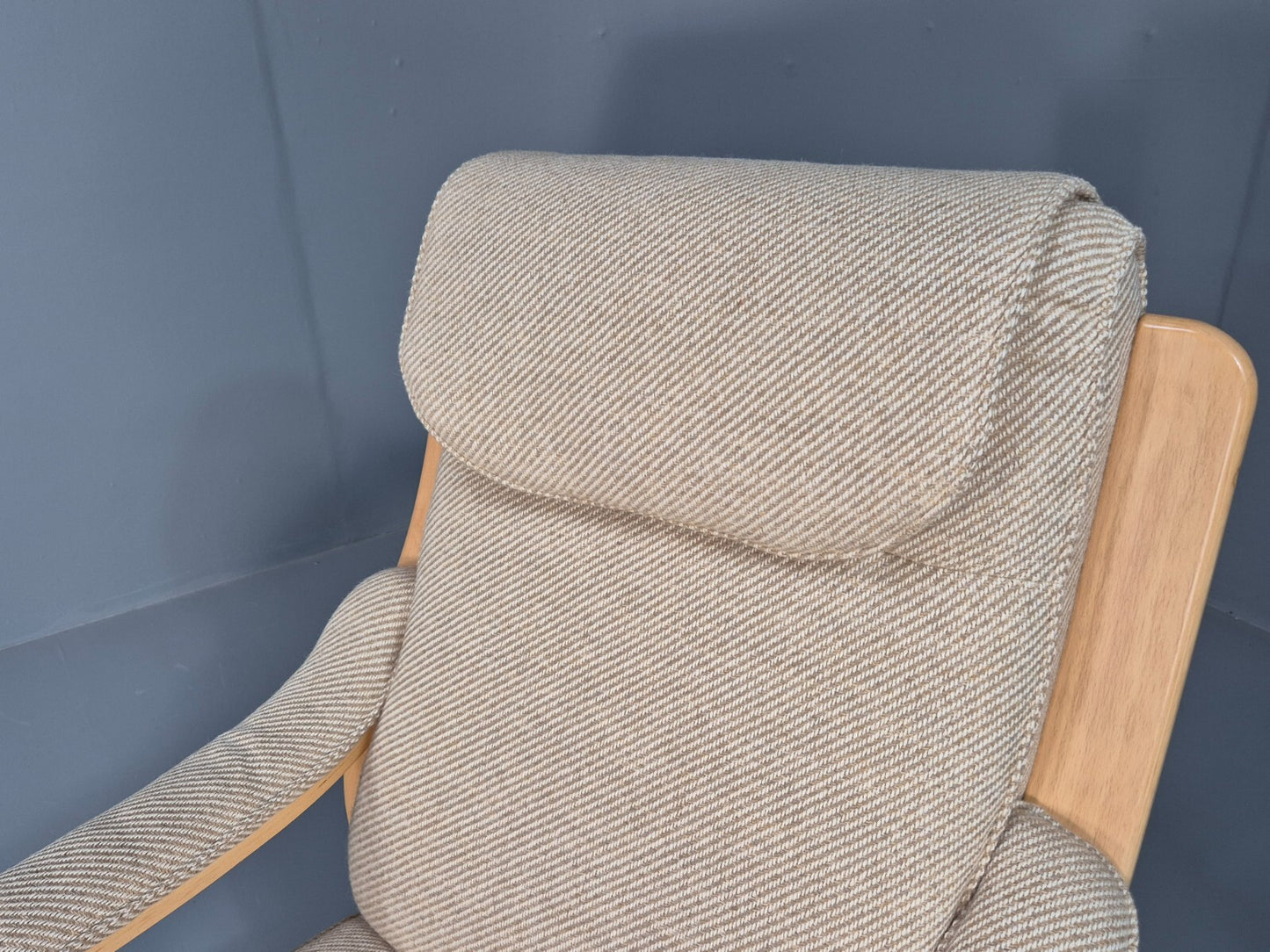 Bentwood Lounge Chairs Pair Oatmeal Fabric Beech Wood Danish Design EB9251 MBEN - UKDK FURNITURE