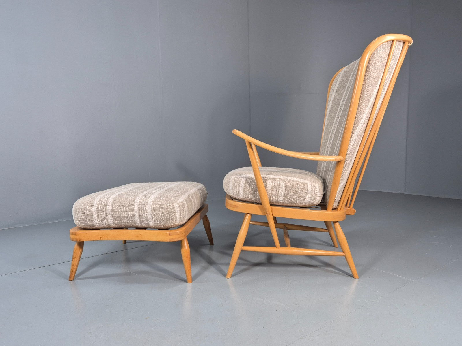 Vintage Ercol 415 Chair and Footstool with New Upholstery Retro  EB10293 MNOR3