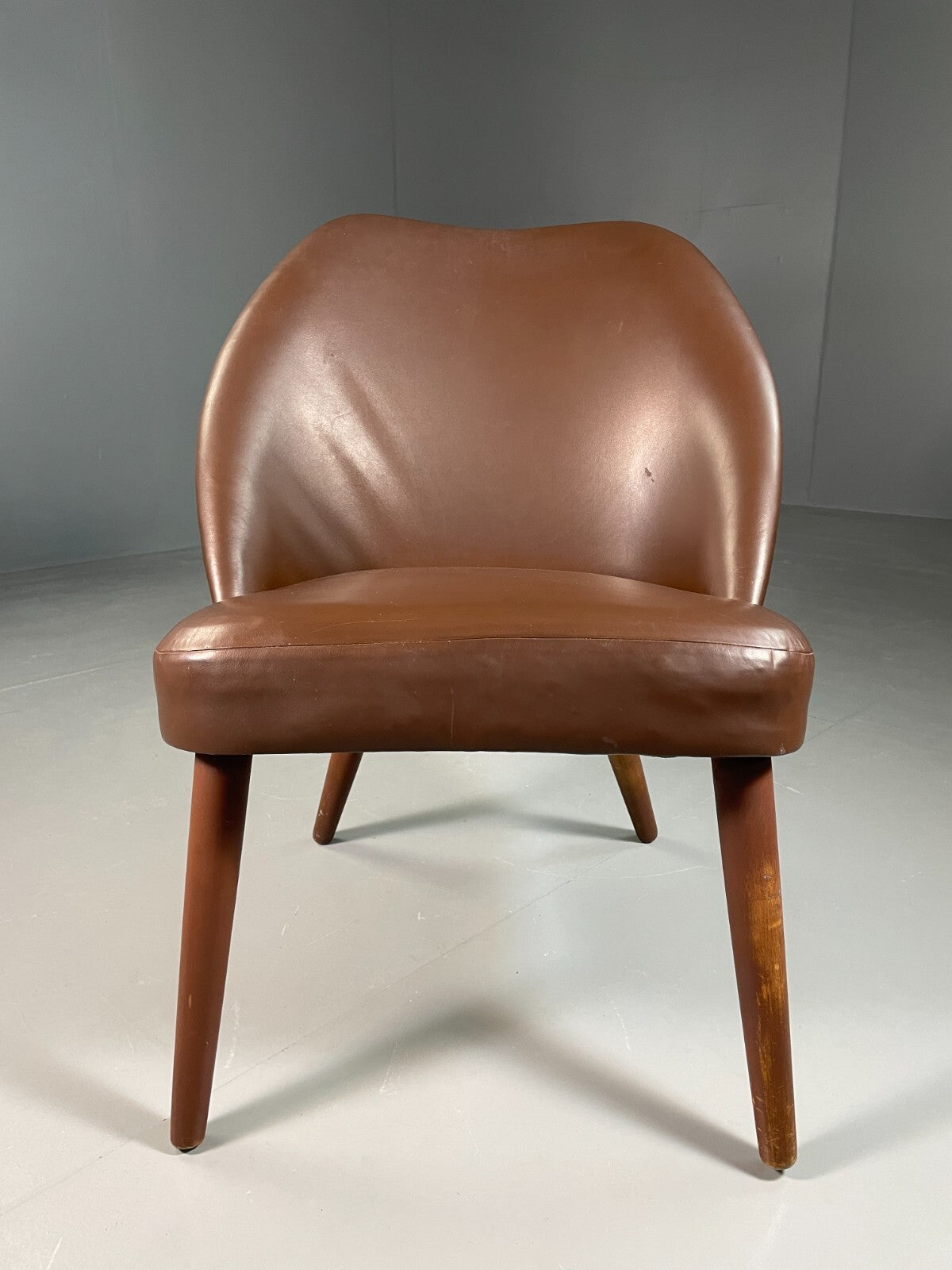 Vintage Danish Lounge Chair Brown Leather Circular Form Retro MCM EB6586 MNOR3