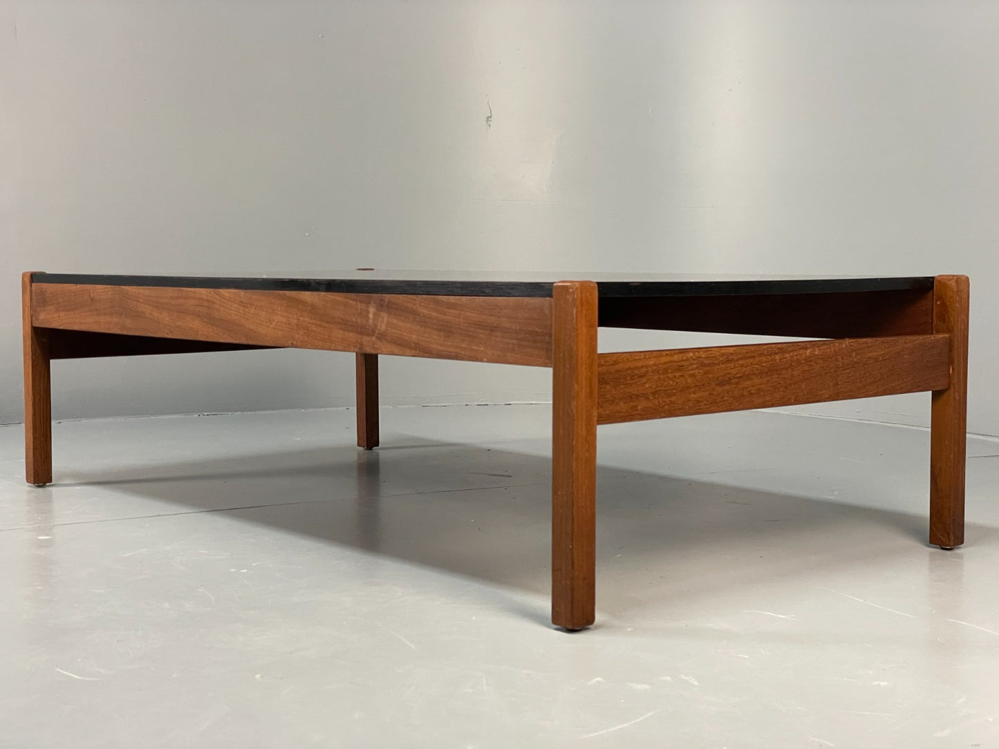 Vintage Teak Coffee Table - Guy Rogers 1960s Black Laminate Top  EB10955 MWOO19