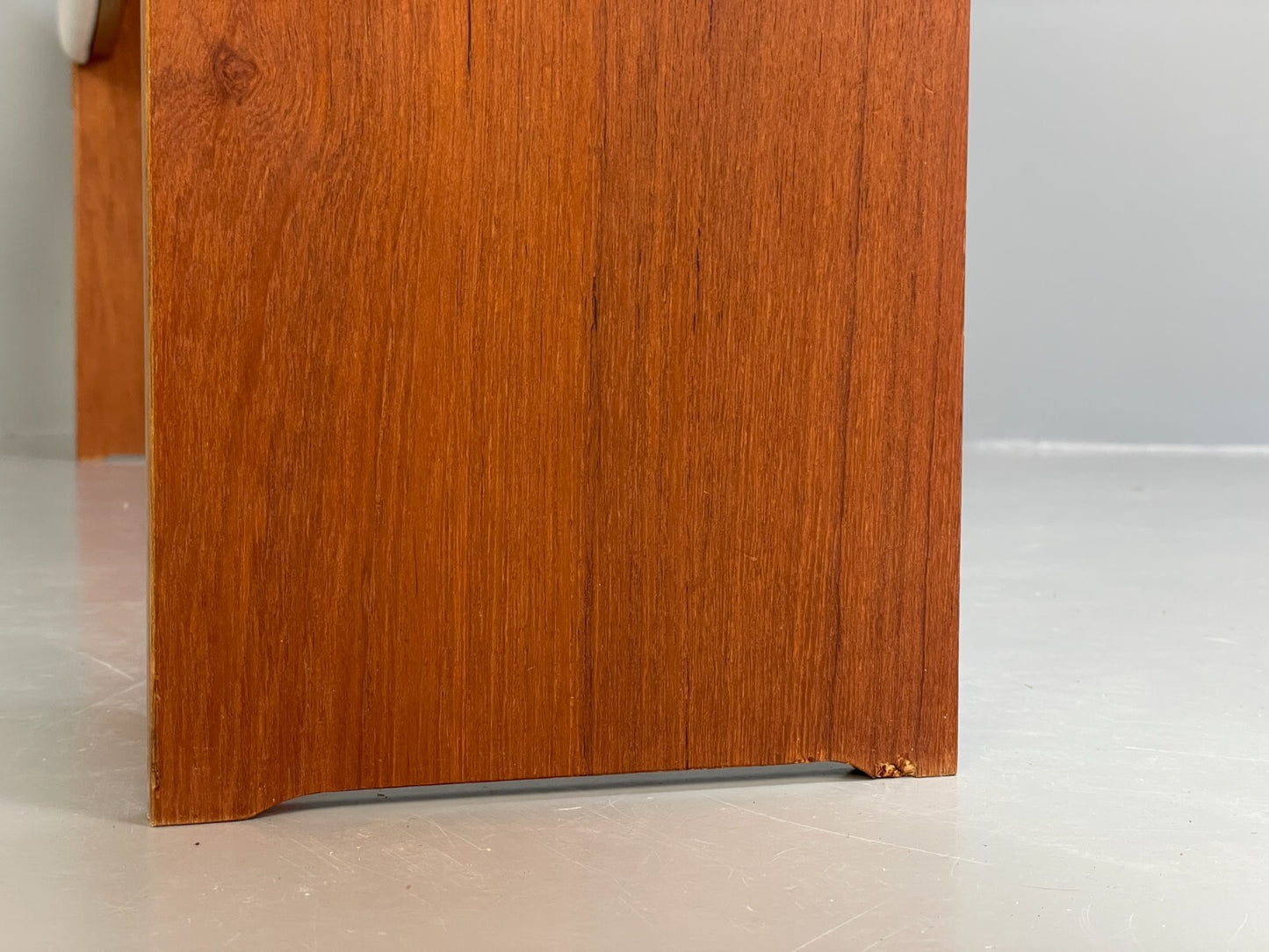 Vintage Teak Bedside Cabinets & Headboard By Meredew 1970s King Size EB9527 MWOO - UKDK FURNITURE