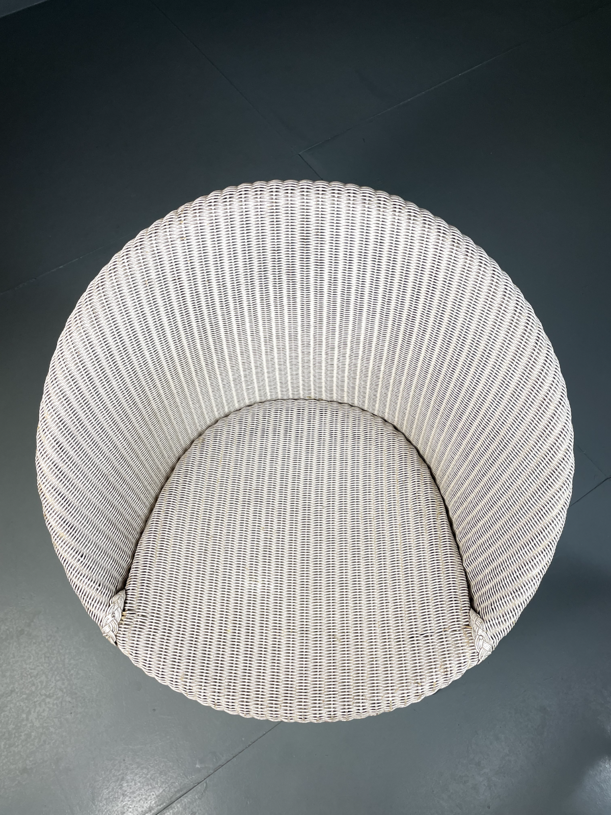 Vintage Lloyd Loom Chair White Circular Retro MCM EB5270 VBER15