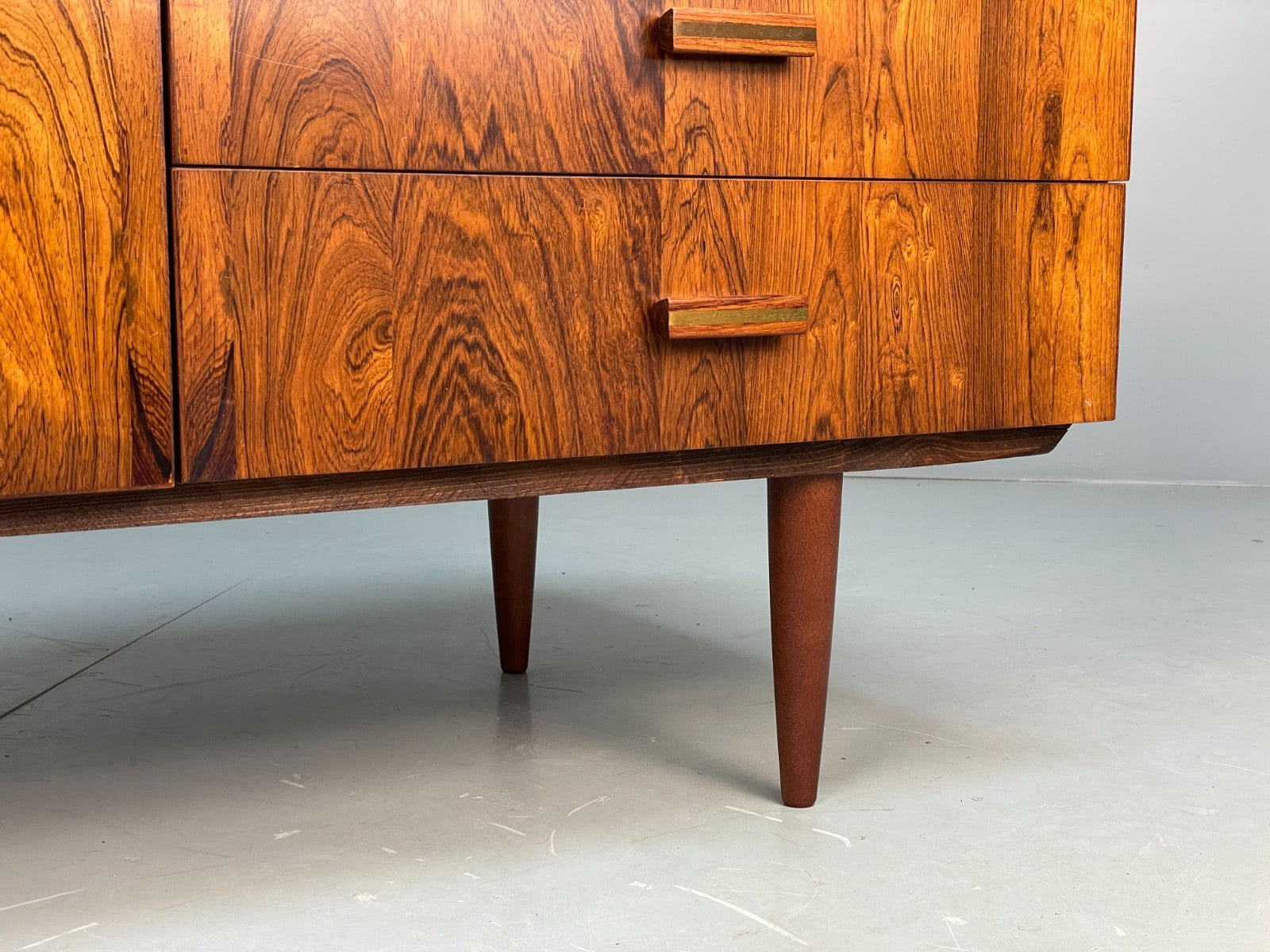 Vintage Danish Sideboard 1970s Mid Century Style Shelving Drawers EB8828 MWOO17