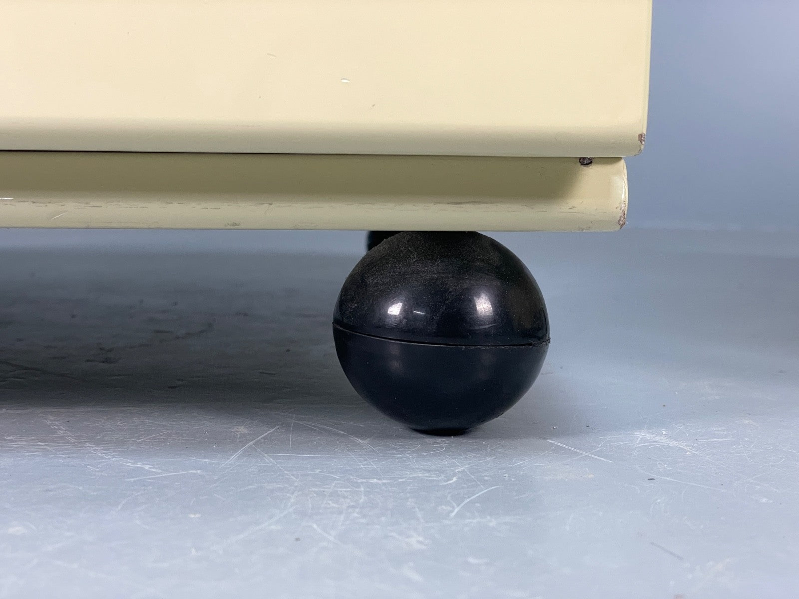 Vintage Cream Bedside Cabinets Pair Of 1970s EB11060 MWOO9