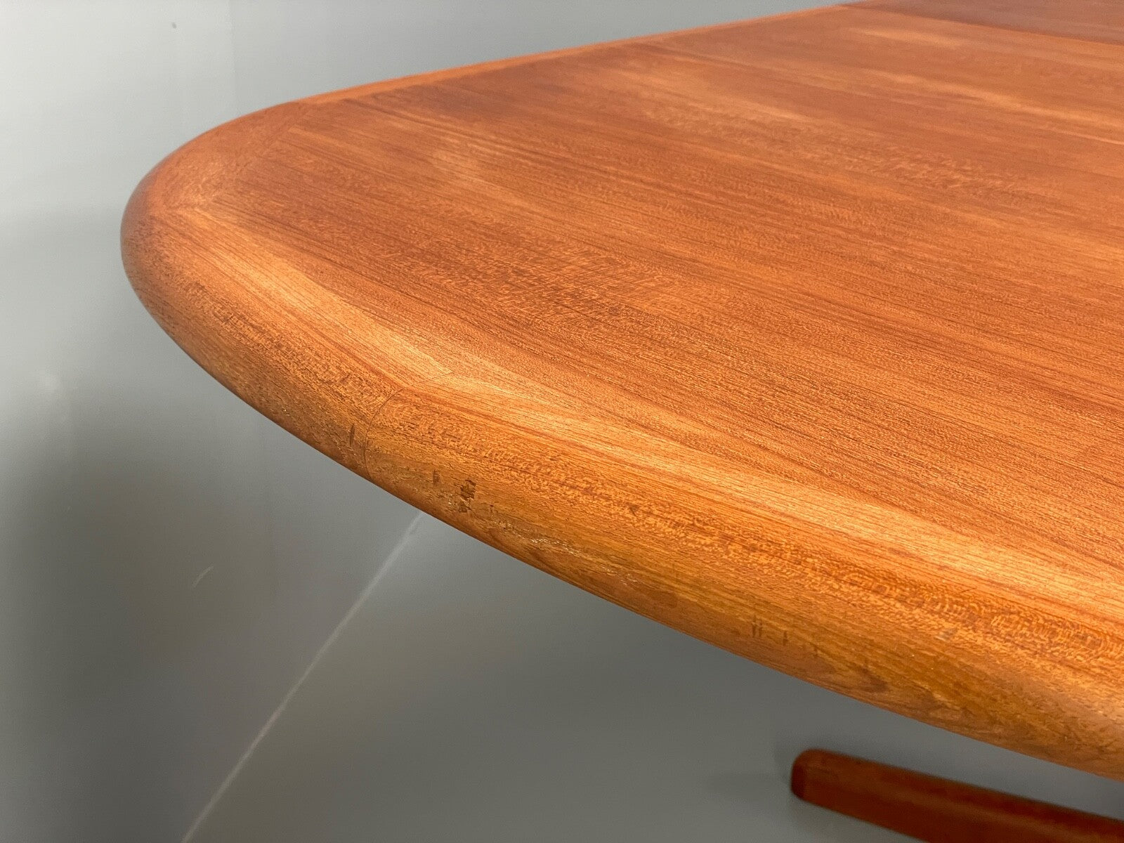 Teak Extending Dining Table Oval Vintage Danish Edvard Valentinsen EB9753 MWOO - UKDK FURNITURE