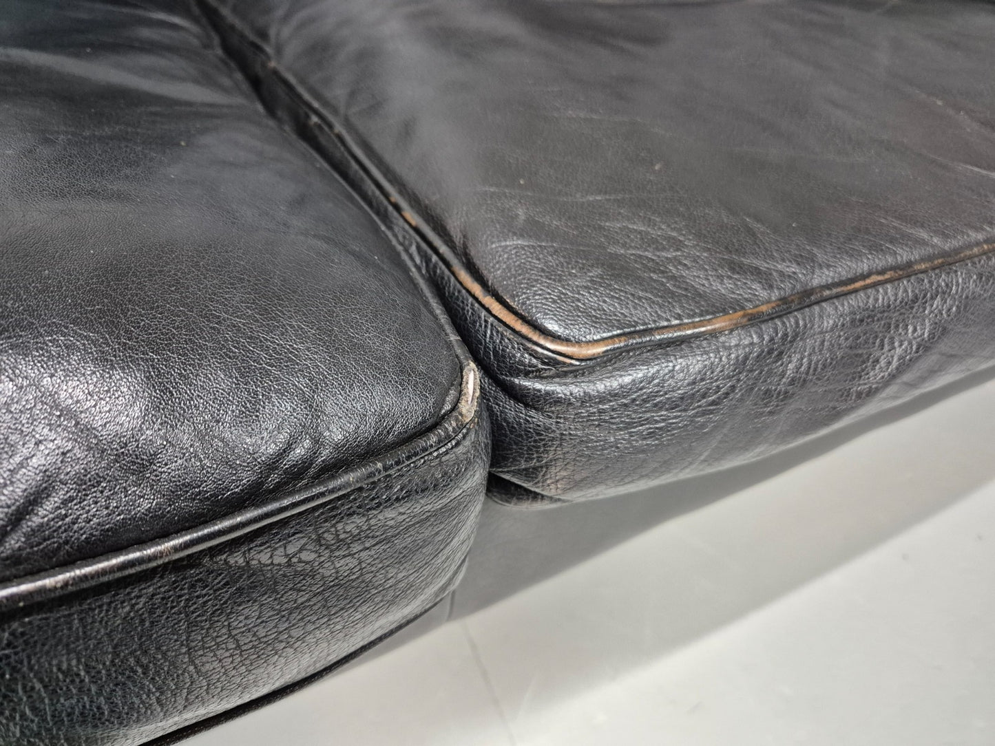 Mid Century Three Seater Sofa Vintage Danish Black Leather Retro EB10114 M3SS11