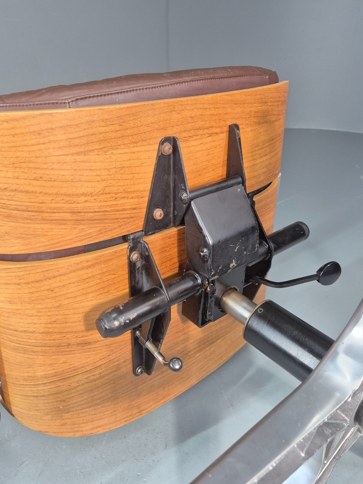 Stoll Giroflex Office Chair Vintage Brown Leather Swivel Reclining EB10998 MSWI15