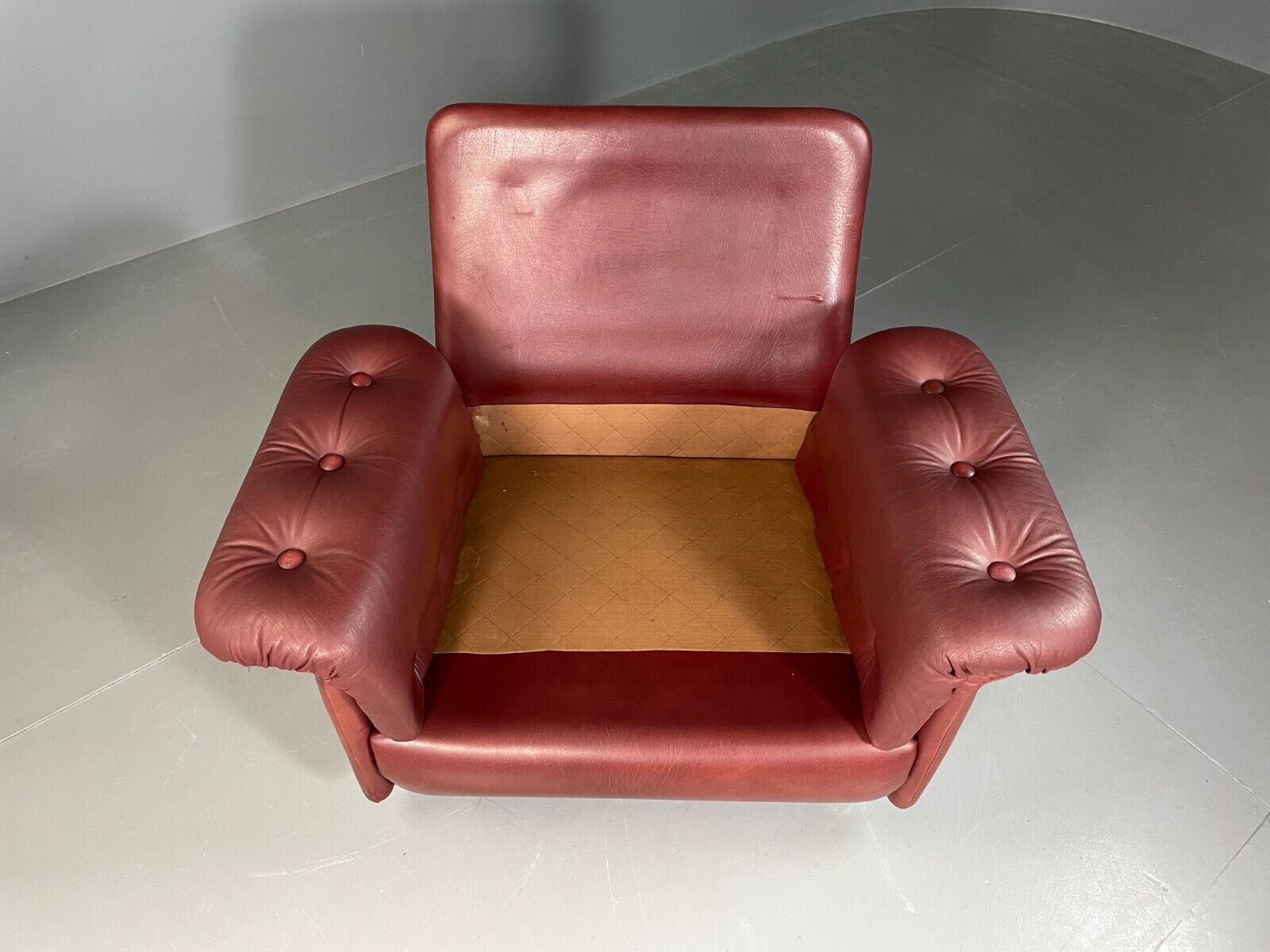 Vintage Danish Lounge Chair Cognac Leather Skippers MCM Retro EB6956 MNOR - UKDK FURNITURE