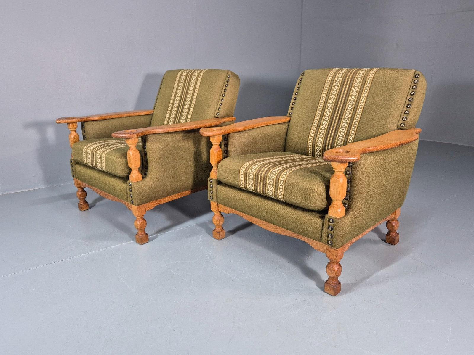 2 Kjaernulf Lounge Chairs Retro 1970s Green Light Oak Retro EB10750 VCLO6