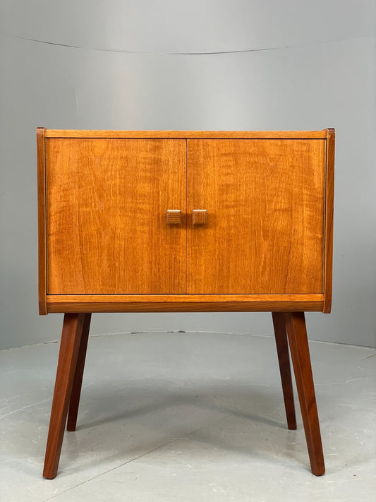 Vintage Teak Record Cabinet On Teak Legs 1970s Retro EB10680 MWOO1