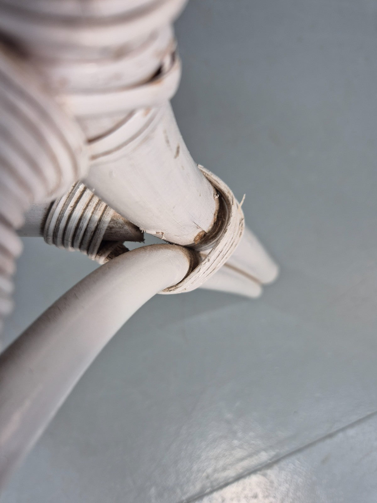 Vintage Rattan Lounge Chair White Painted 1970s Retro EB11219 VBER14