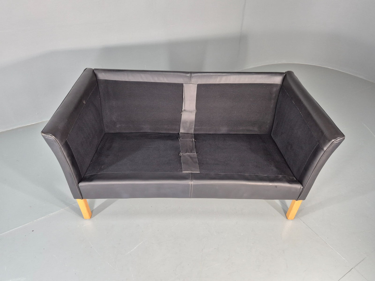 Vintage 2 Seater Settee Danish Retro Black leather and Vinyl EB11640  M2SS7