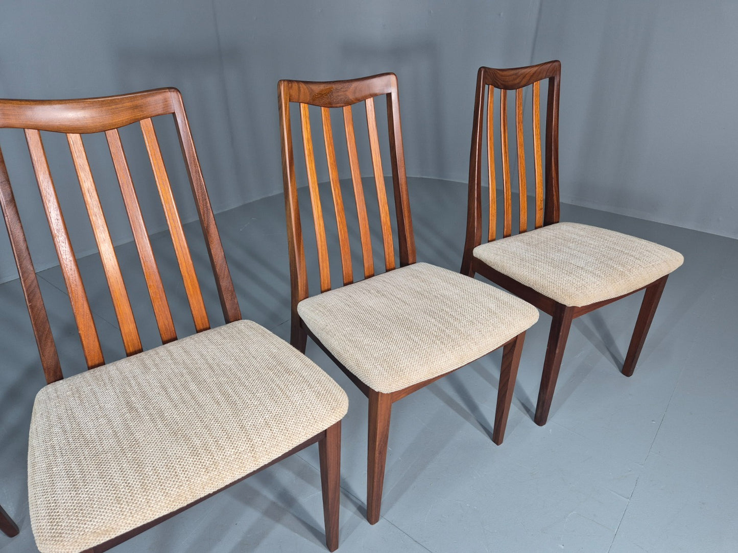 4 Vintage G Plan Ffresco Dining Chars Teak Cream Seats 1970s Retro EB11591 MDIN3