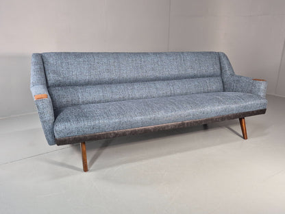 Mid Century Four Seater Settee New Upholstery Teak Paws 60s Danish EB11270 M4SS0