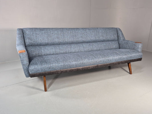 Mid Century Four Seater Settee New Upholstery Teak Paws 60s Danish EB11270 M4SS0