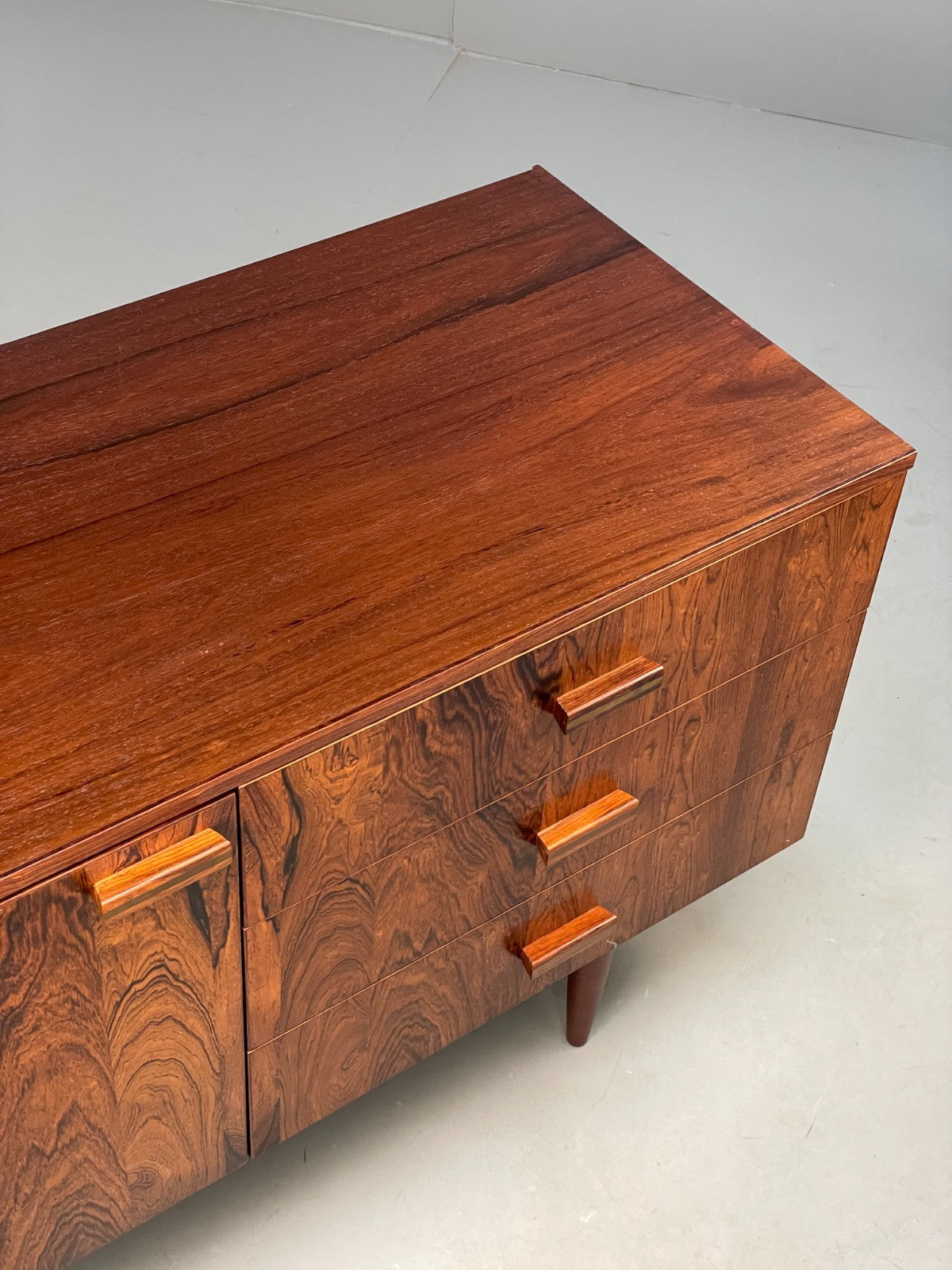 Vintage Danish Sideboard 1970s Mid Century Style Shelving Drawers EB8828 MWOO5