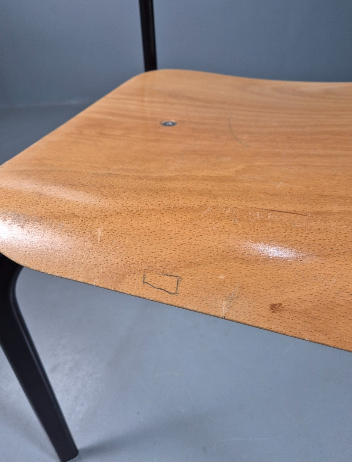 8 Stacking Chairs Danish Plywood and Metal Vintage Retro EB7277 MSTA12