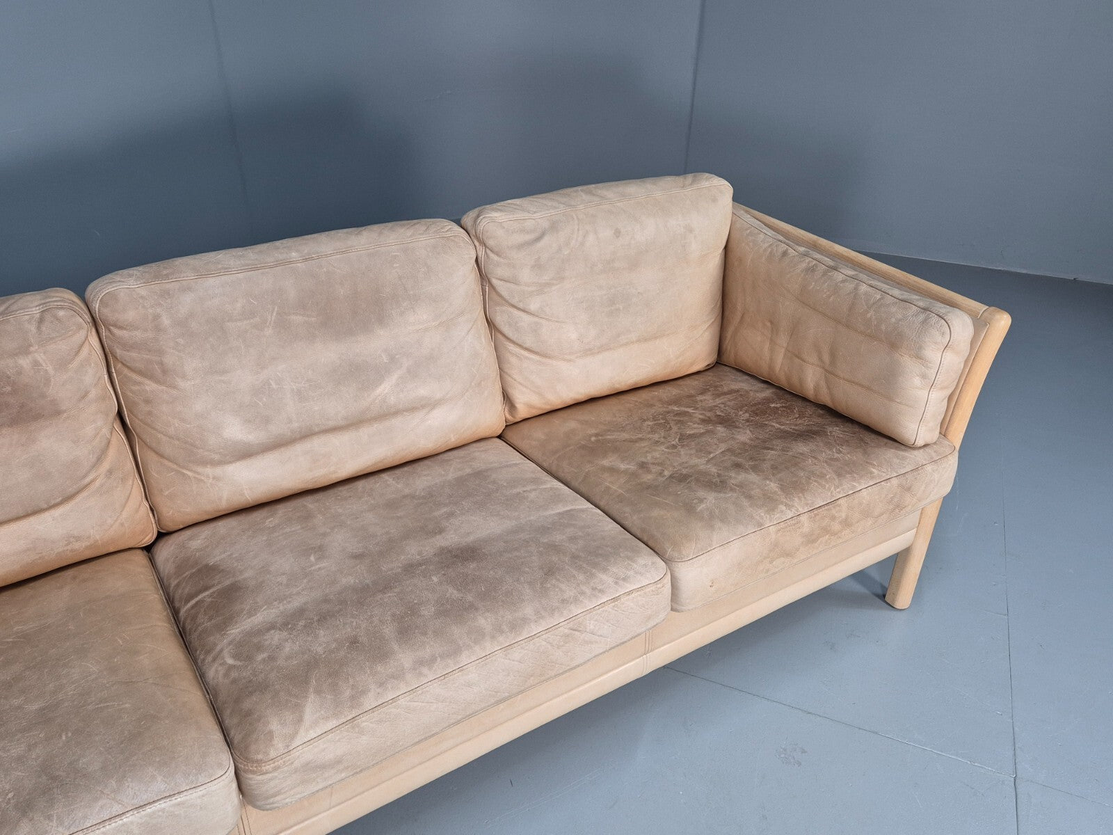 Vintage danish Tan Leather 3 Seat Sofa Wooden Ends Mogens Hansen MCM EB9083 M3SS - UKDK FURNITURE