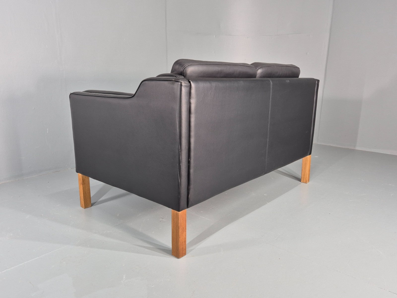 Vintage 2 Seat Sofa Danish Black Leather Mogensen Style Retro 1980s EB10466 M2SS16