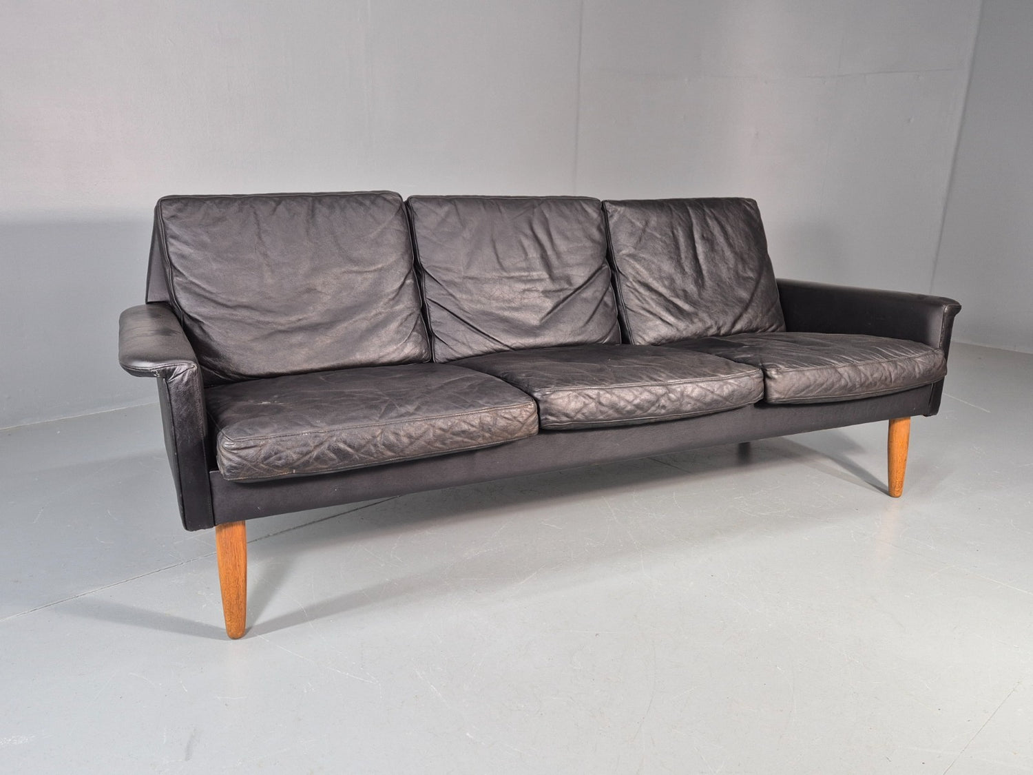Vintage 3 Seat Sofa 1960s Danish Black Leather Mid Century Modern EB11384 M3SS0