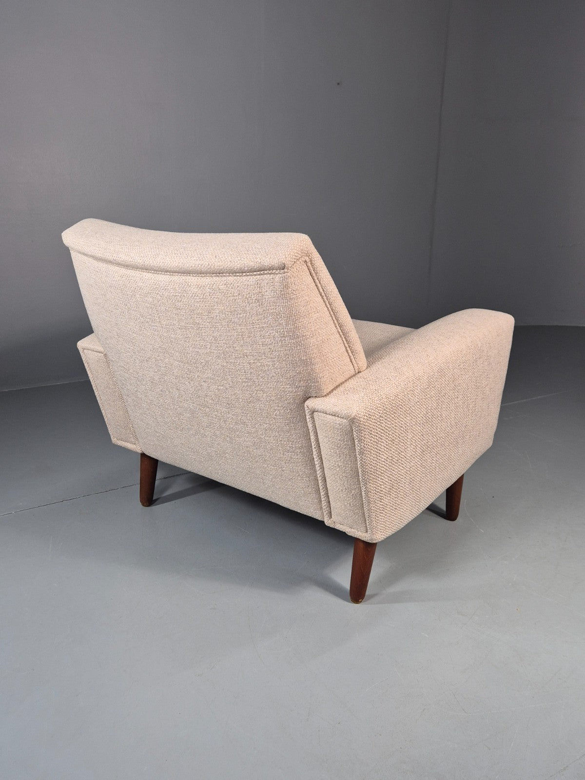 Mid Century Danish Lounge Chair 1960s Vintage Thams Reupholstered   EB11261 MNOR10