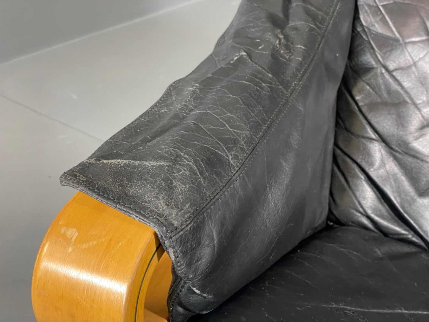 Vintage Danish Lounge Chair Black Leather Skippers Apollo Chair EB6121 MBEN7