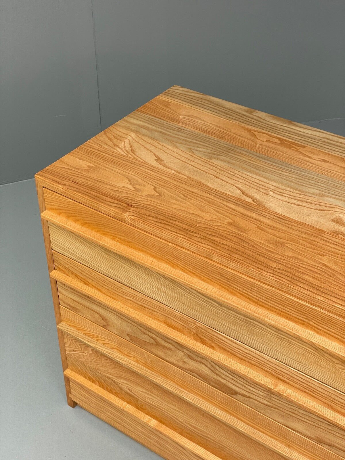 Solid Ash Chest Of Drawers With Mid Century Styled Handles Modern EB9724 MWOO - UKDK FURNITURE