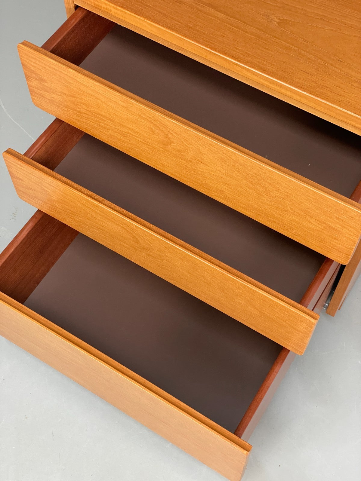 Vintage Chest Of Drawers Teak By Beaver & Tapley Retro 1980s EB11556 MWOO4