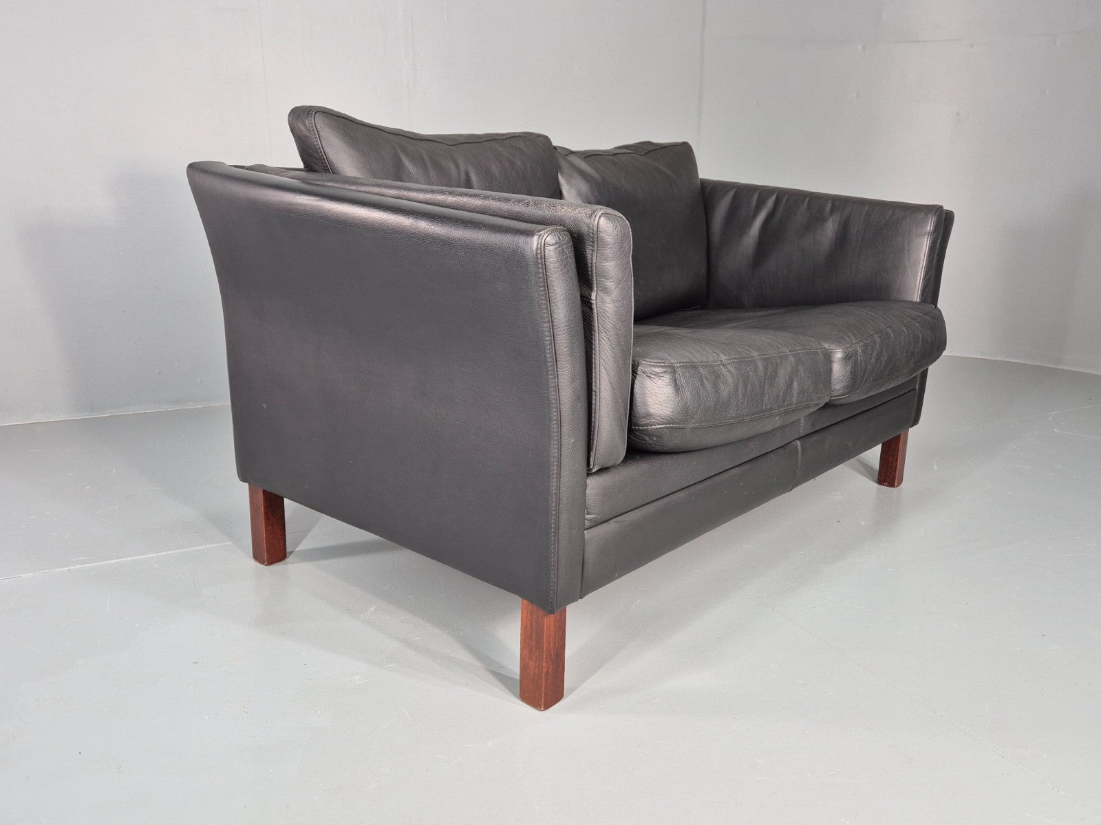 Vintage 2 Seat Sofa Danish Black Leather Mid Century Retro 1980s EB10473 M2SS11
