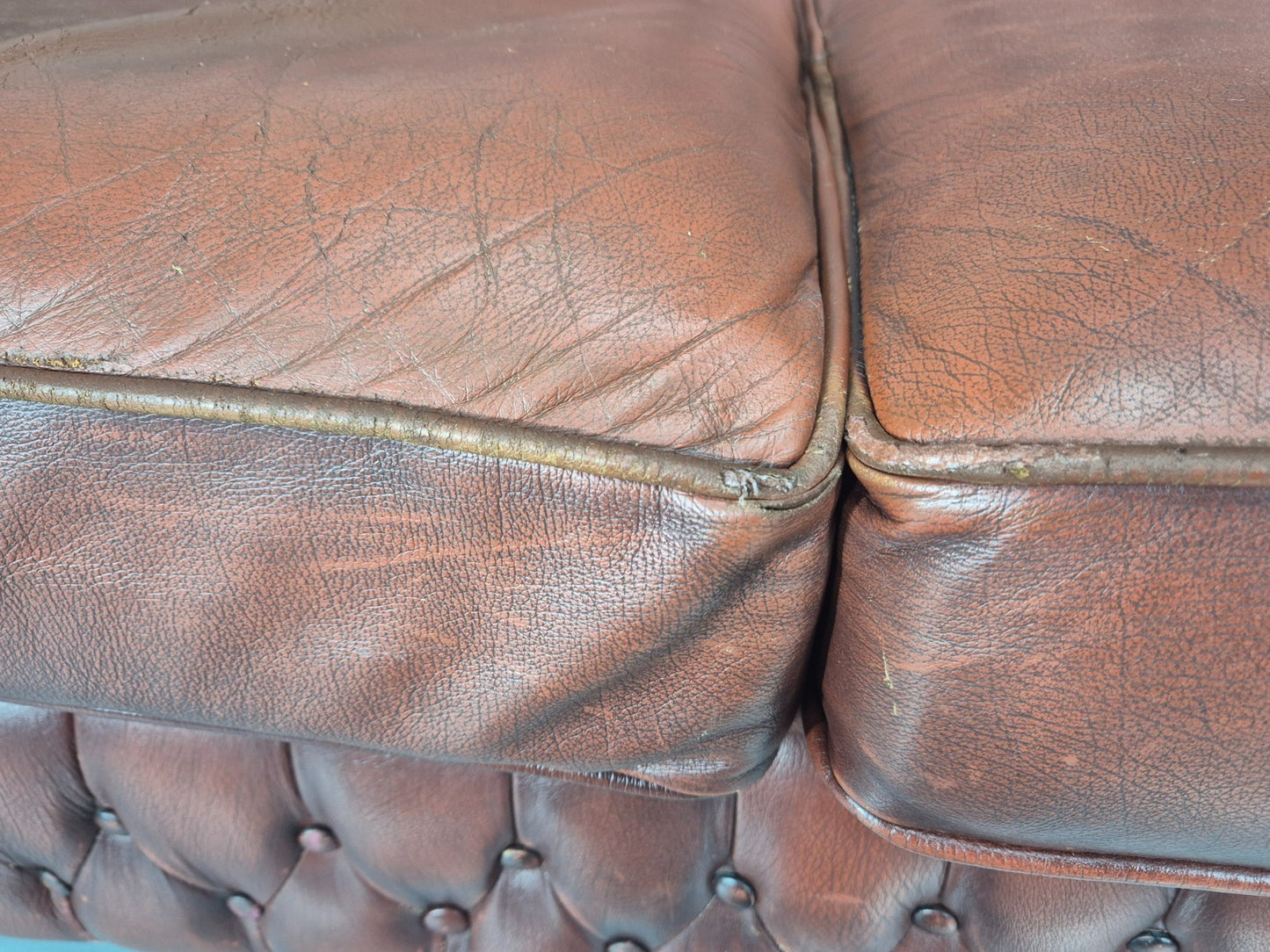 3 Seater Chesterfield Sofa Red Leather Studded Vintage EB11021 VCHE12