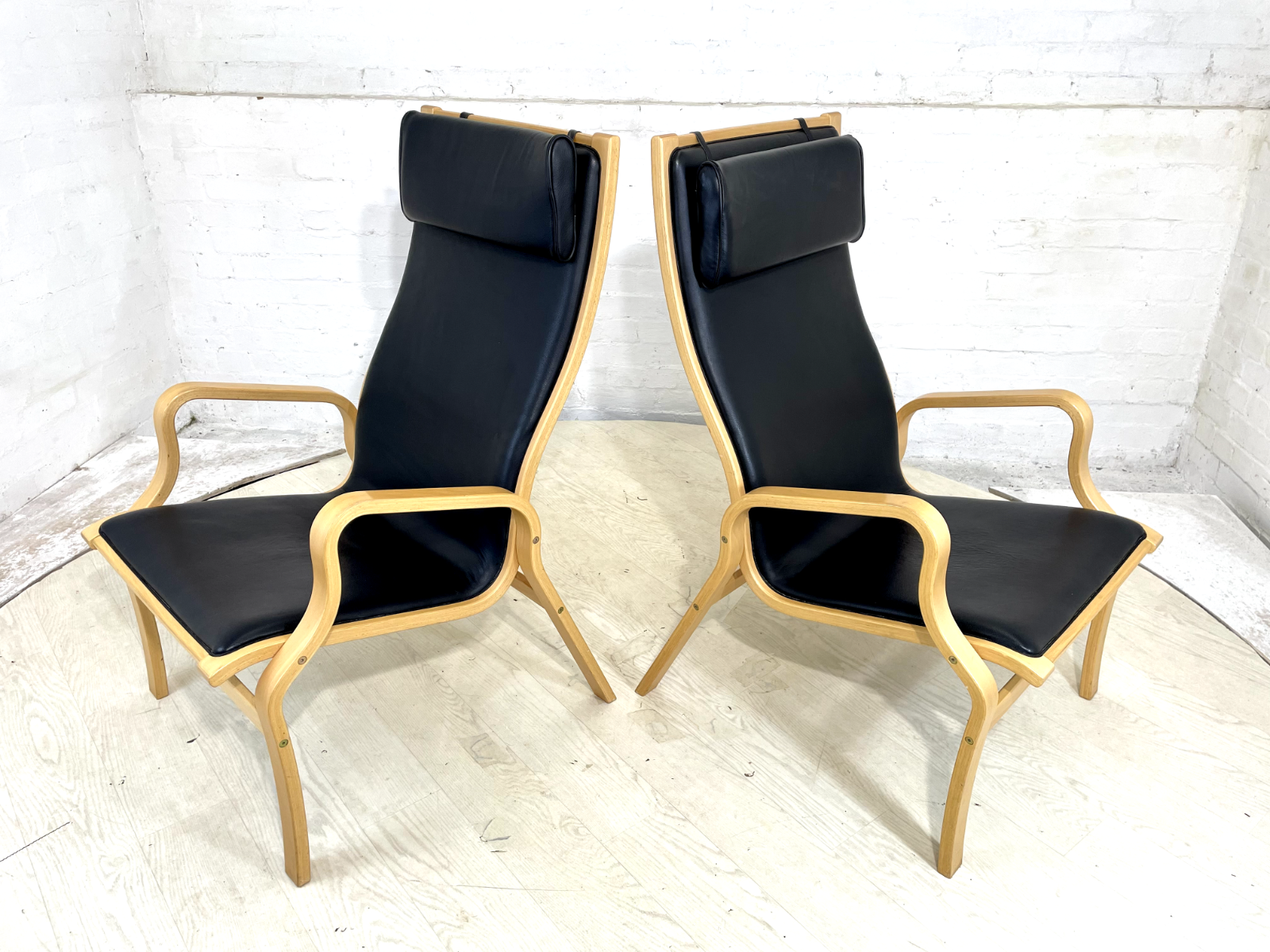 Pair Of Vintage Danish Skippers Bentwood Chairs Black Leather Retro EB4445 MBEN - UKDK FURNITURE