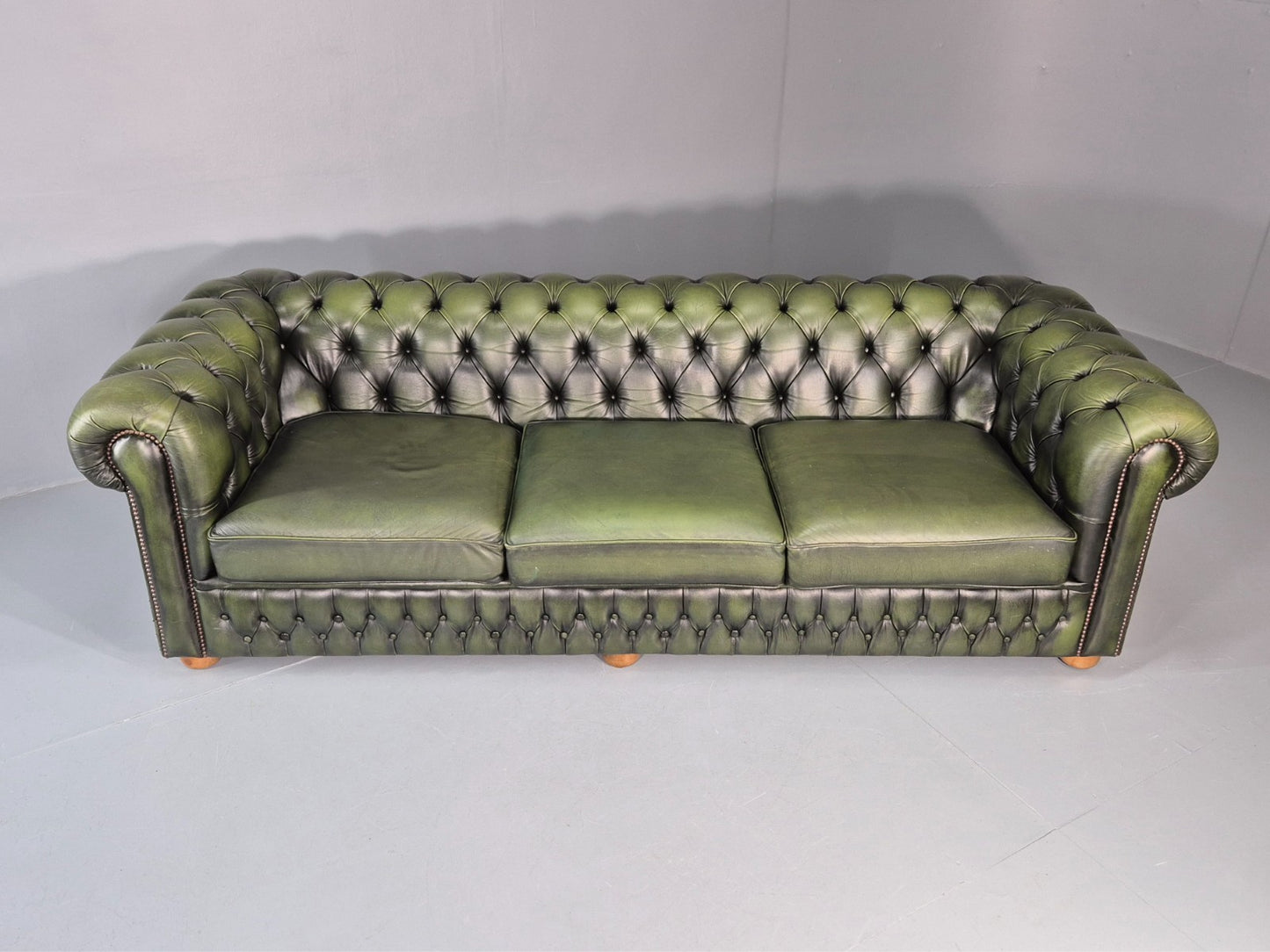 Three Seater Green Leather Chesterfield Quality Version Retro EB11032 VCHE4