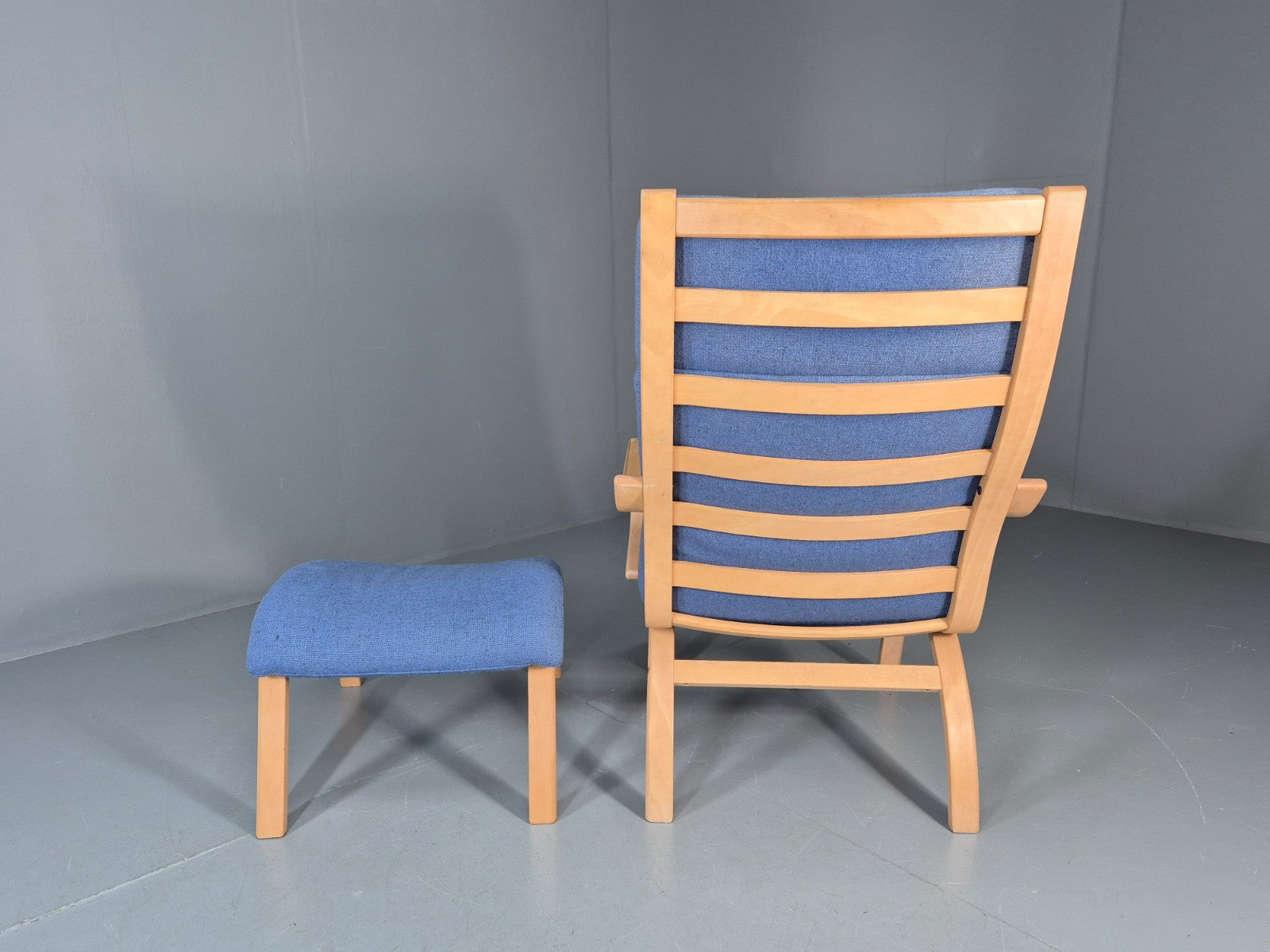 Retro Bentwood Lounge Chair and Footstool Vintage Danish 1980s MCM  EB11382 MBEN7