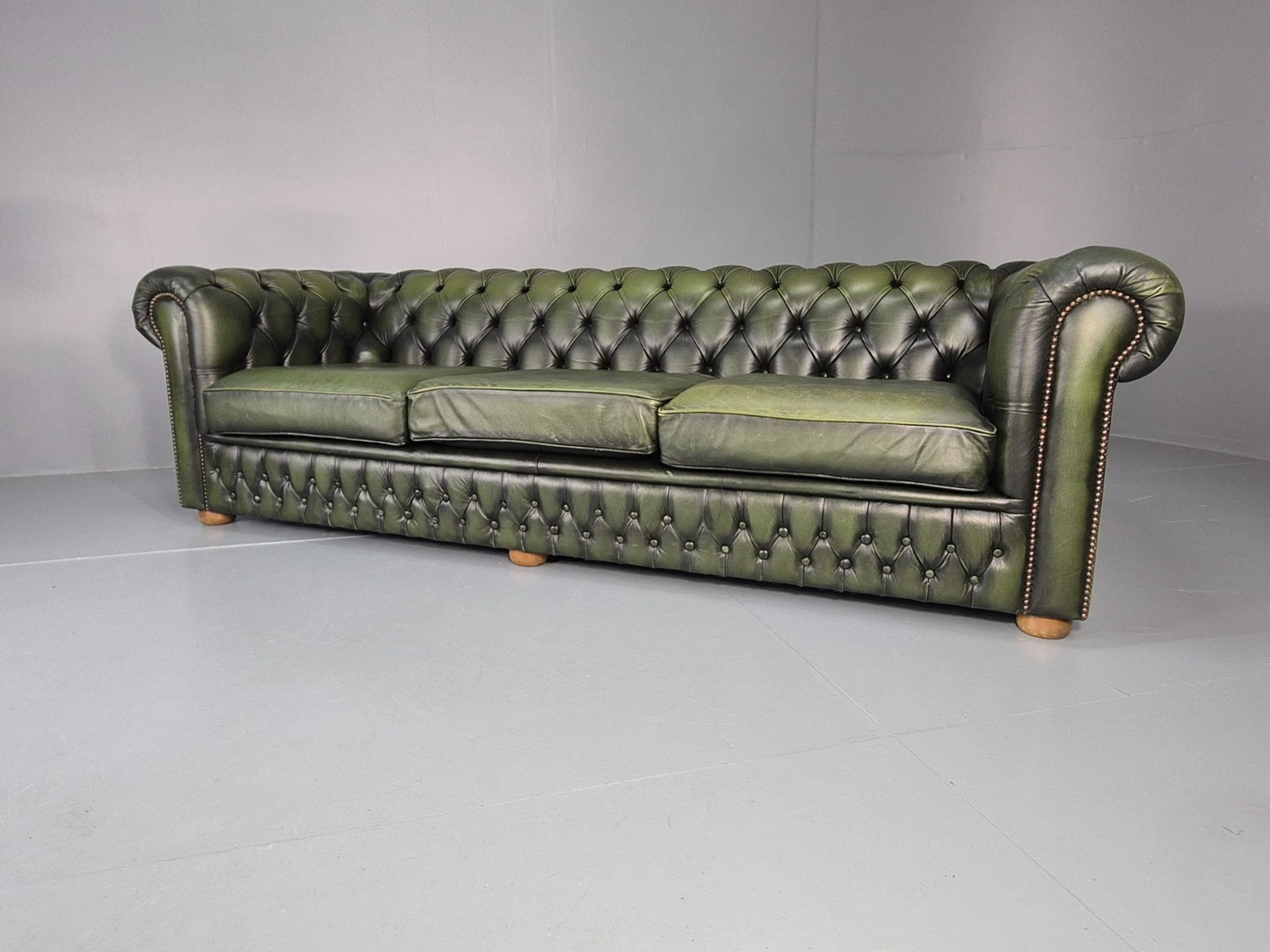 3 Seater Chesterfield Sofa Green Leather Studded Vintage EB11027 VCHE11