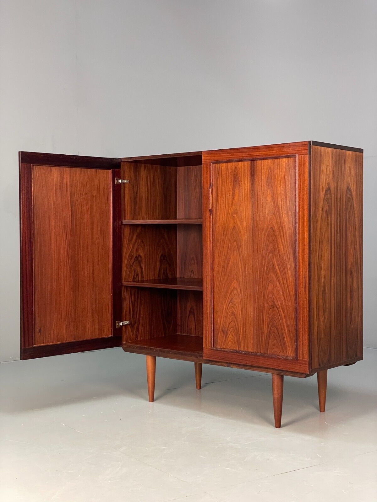 Vintage Danish Double Door Cabinet Adjustable Shelves EB8091 MWOO - UKDK FURNITURE
