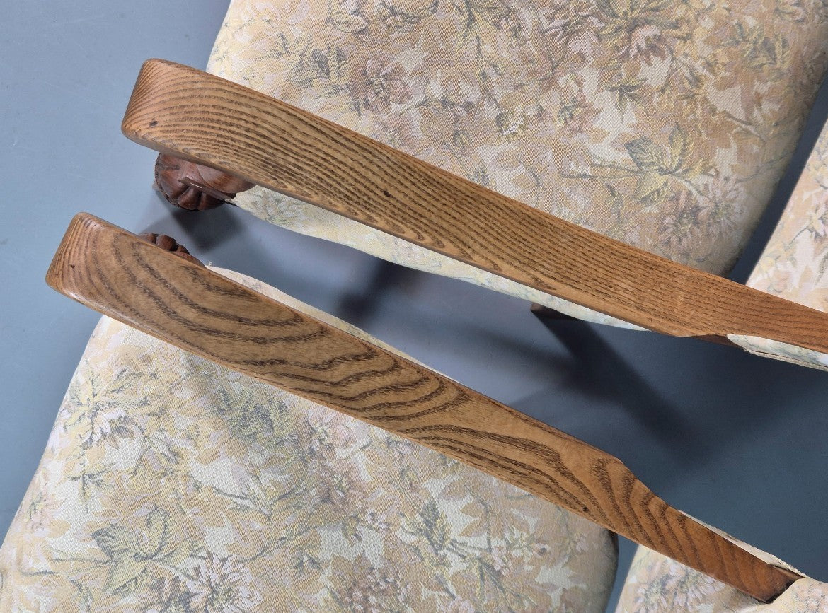 2 Antique Hall Chairs in Oak Frame and Floral Upholstery EB7362 VCAR5