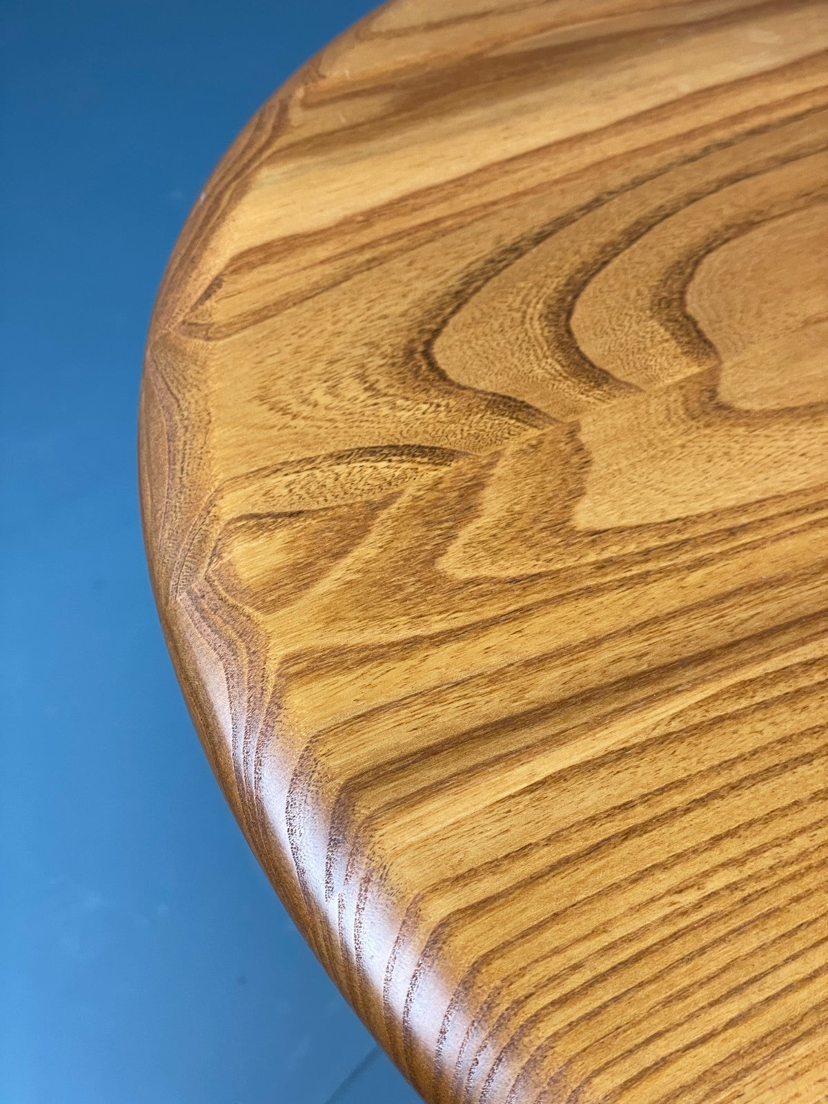 Vintage Ercol Side Table - Solid Blonde Elm Glass Magazine Rack EB10978 MWOO9