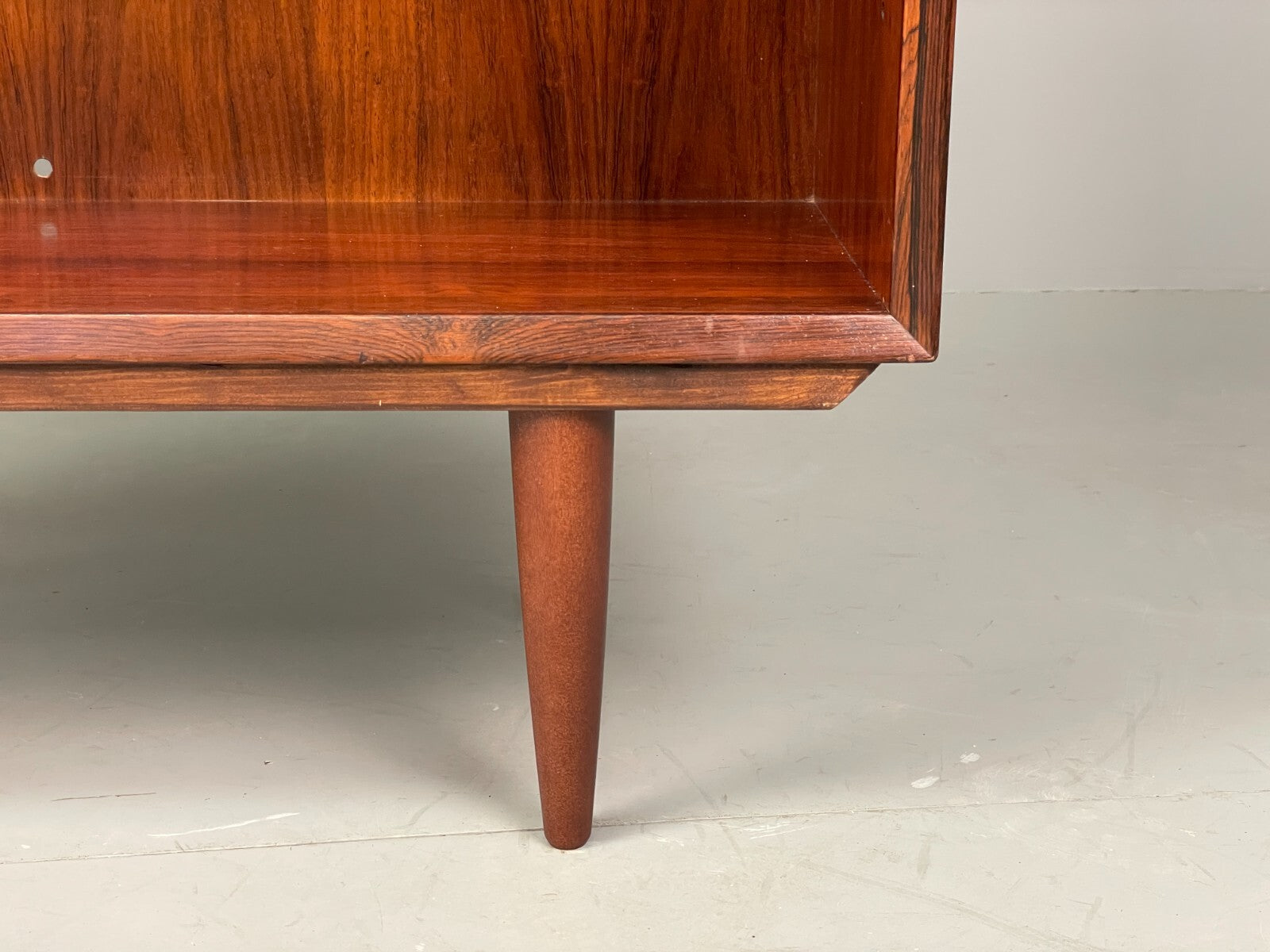 Vintage Danish Bookcase Shelving Unit By LYBY Møbler Adjustable EB8845 MWOO - UKDK FURNITURE