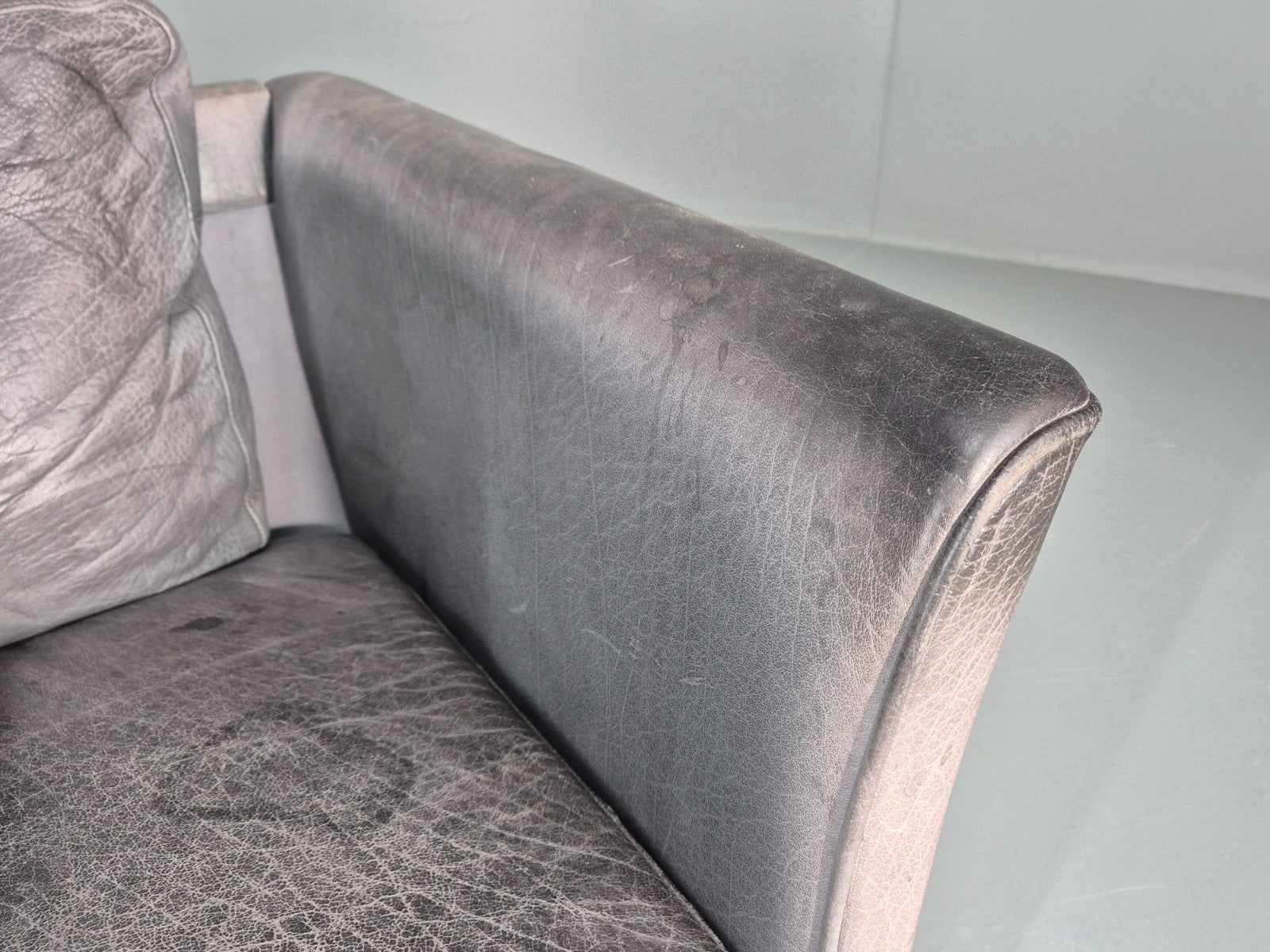 Vintage Mogens Hansen 2.5 Seat Settee Grey Leather 1980s Retro EB11645 M3SS9