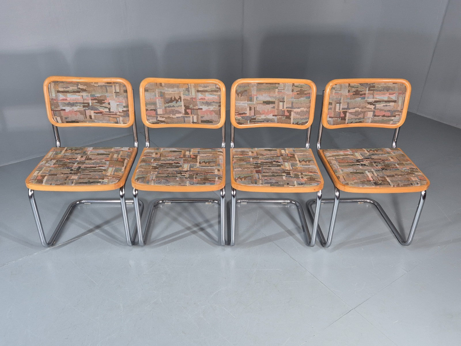 4 Cesca Dining Chairs Marcel Breuer Bauhaus Classic 1980s Retro EB11252 VDIN2