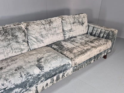Huge 4 Seater Settee Turquoise Velvet ex Hotel Modern Design Retro EB11774 M4SS3