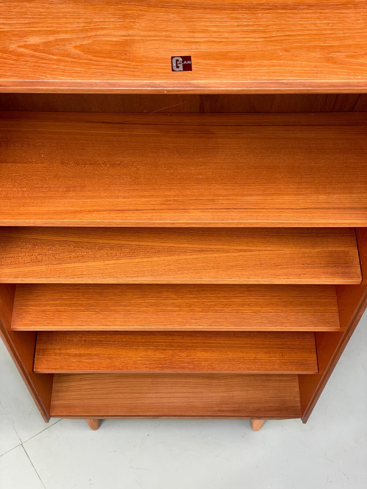 Vintage G-Plan Teak Tall Bookcase Adjustable Retro Shelving Storage EB9422 MWOO - UKDK FURNITURE