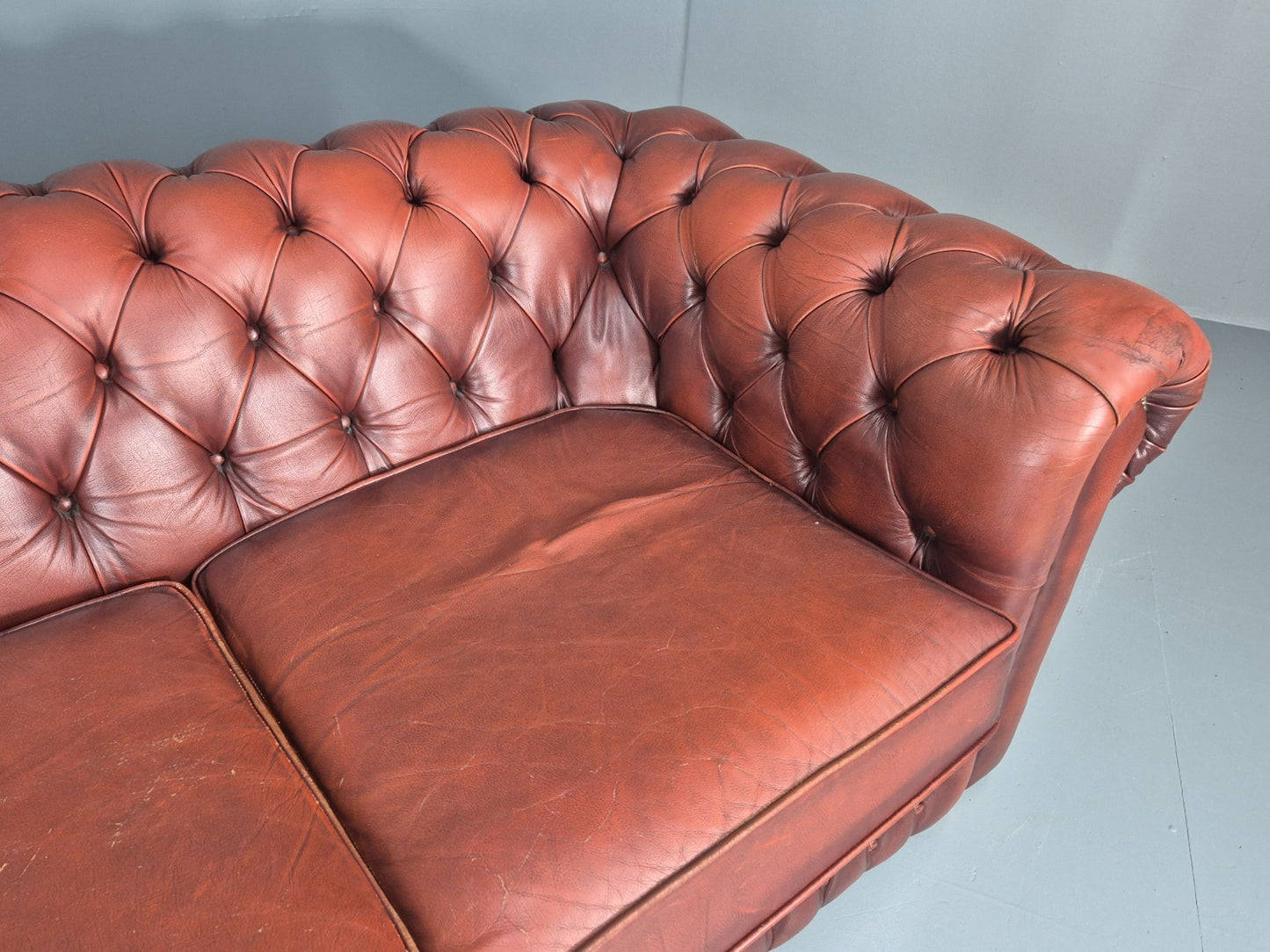 3 Seater Chesterfield Sofa Red Leather Studded Vintage EB11021 VCHE14